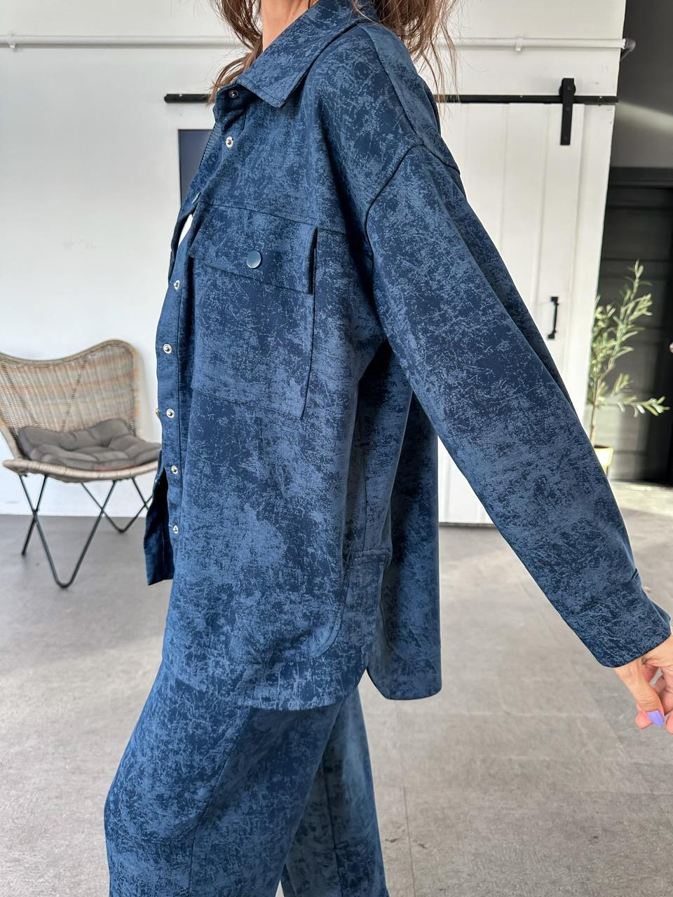 Mavi Batik Desen Gömlekli Takım