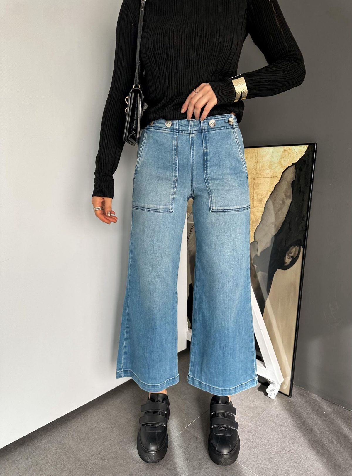 Mavi Beli Düğmeli Ön Cepli Jean