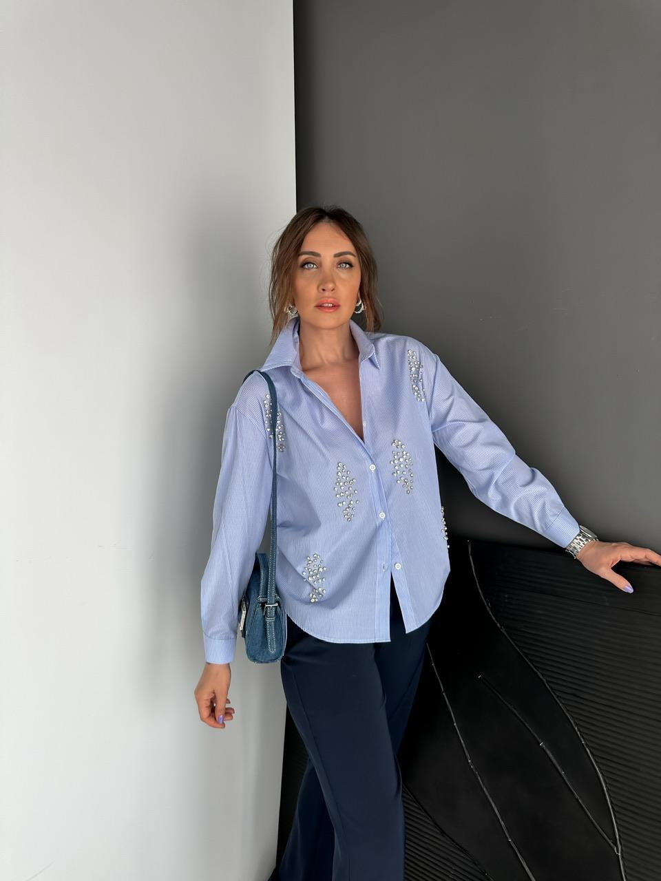 Mavi Büzülebilir Taşlı Gömlek