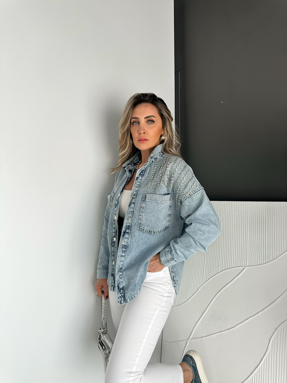 Mavi Çakım Taşlı Cepli Kot Ceket