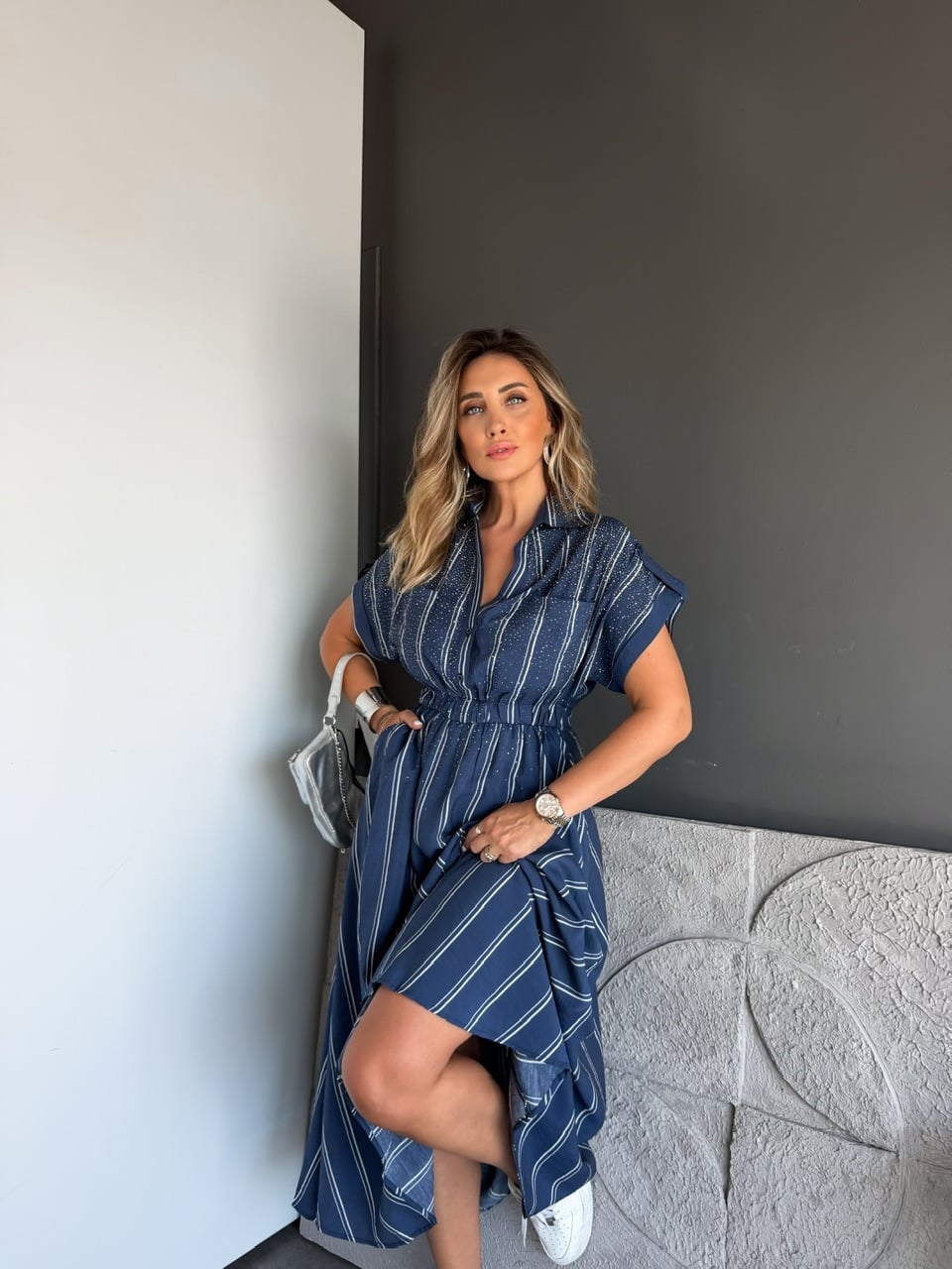 Mavi Çizgili Serpme Taşlı Maxi Elbise