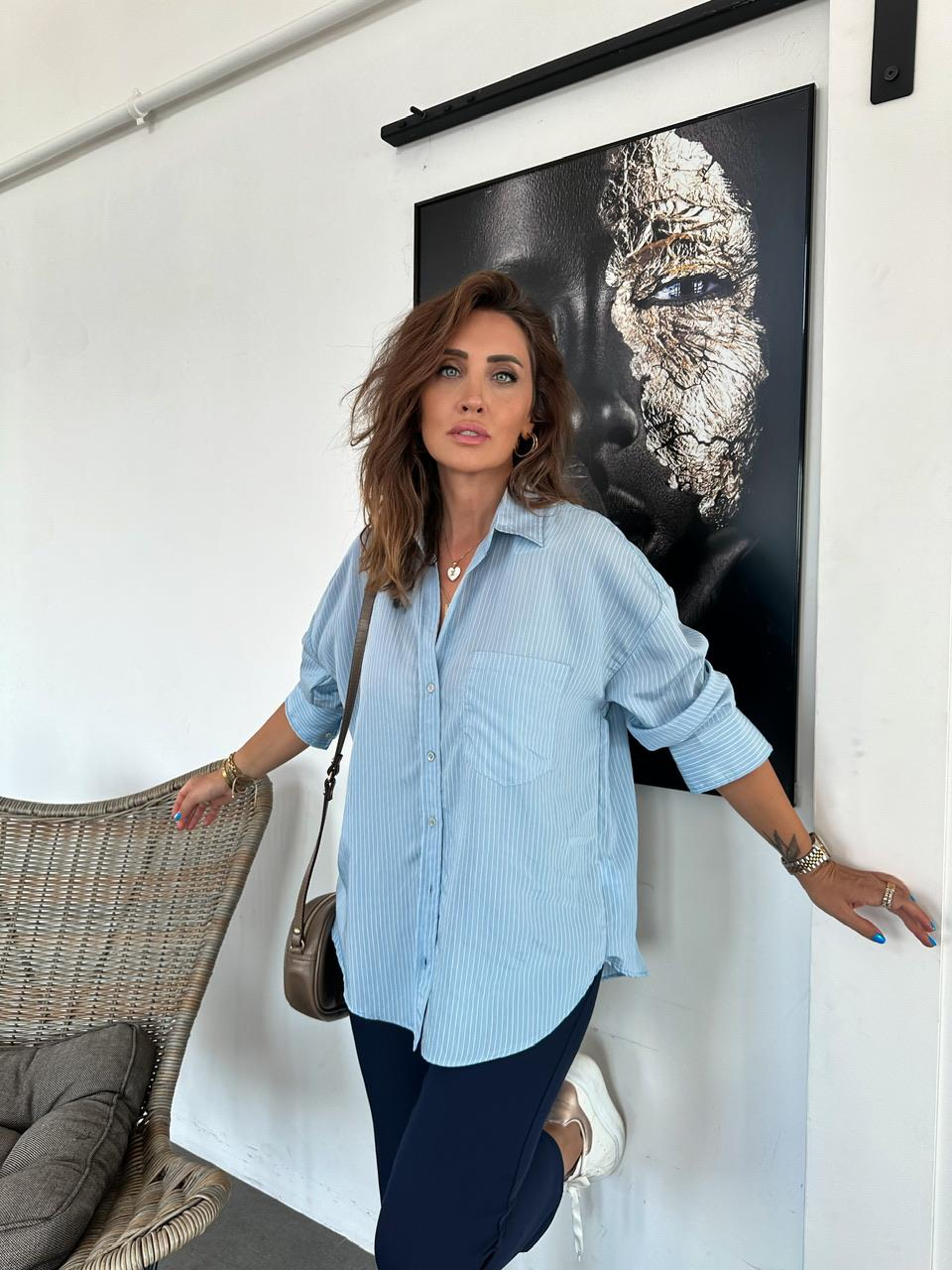 Mavi Çizgili Tensel Salaş Gömlek