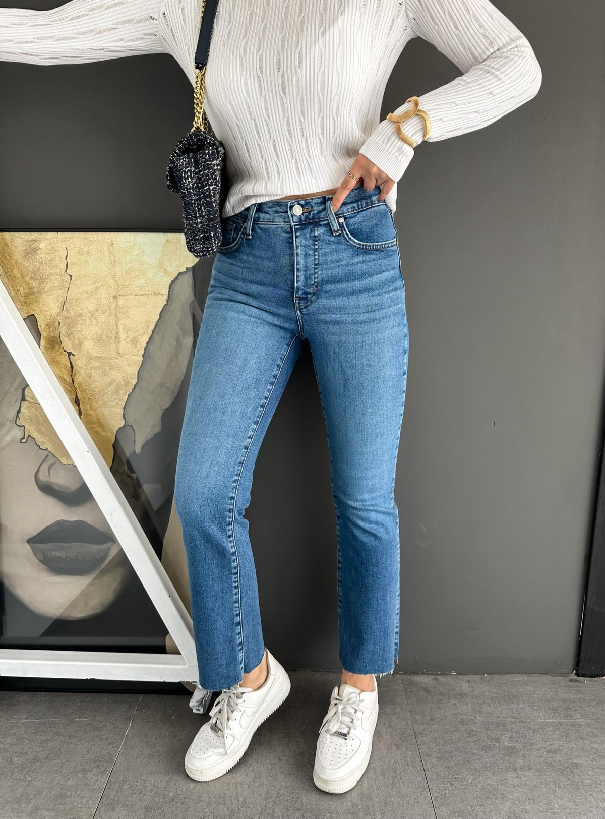 Mavi Kesik Paçalı Likralı Jean