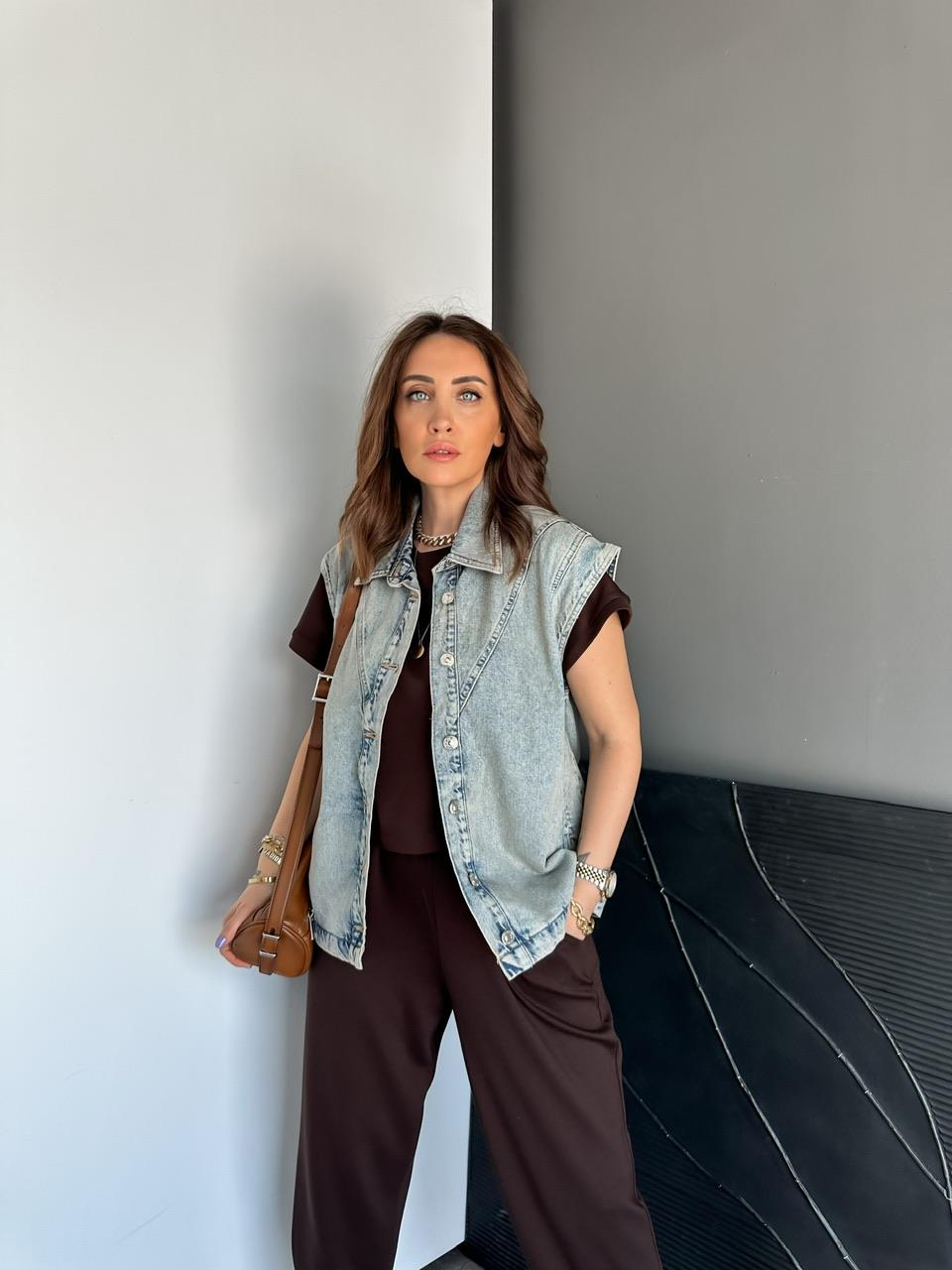 Mavi Omuz Detaylı Denim Yelek
