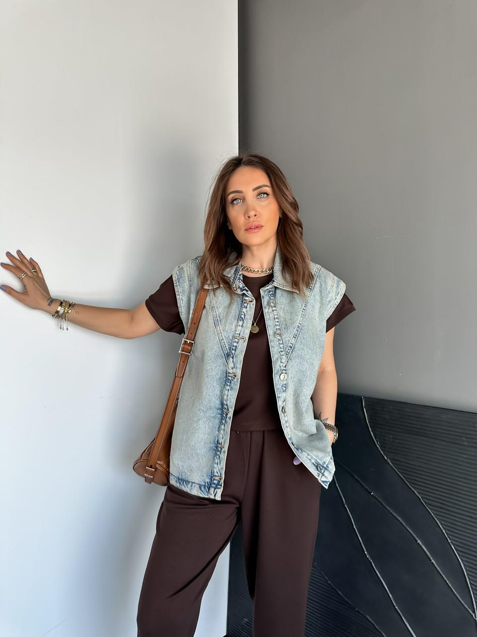 Mavi Omuz Detaylı Denim Yelek