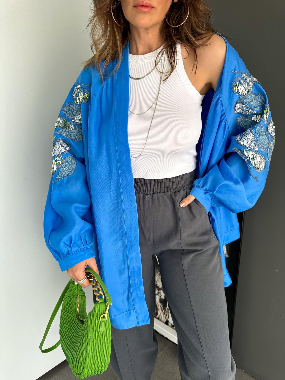 Mavi Pul ve Nakış İşlemeli Kimono