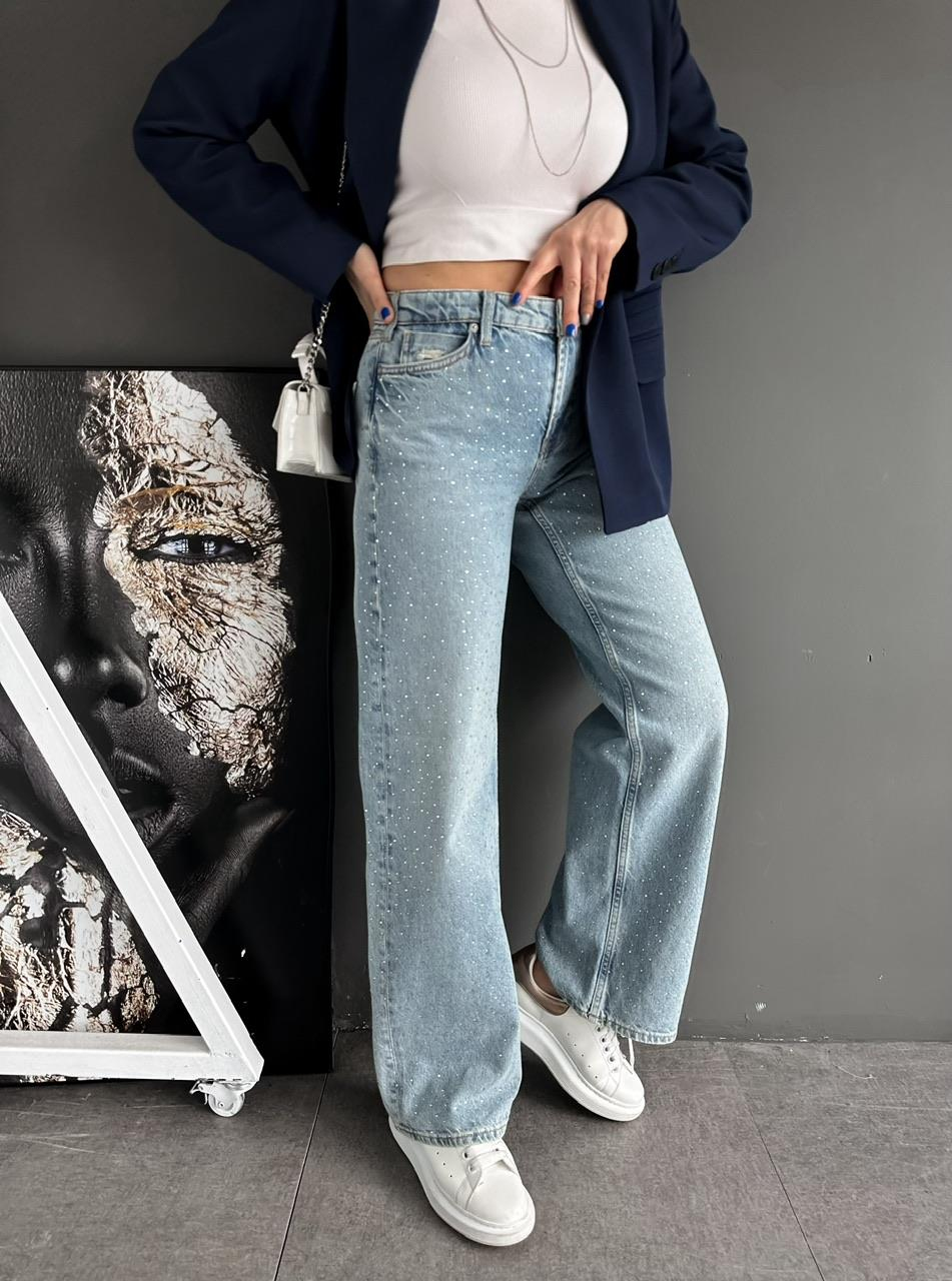 Mavi Serpme Taşlı Jean