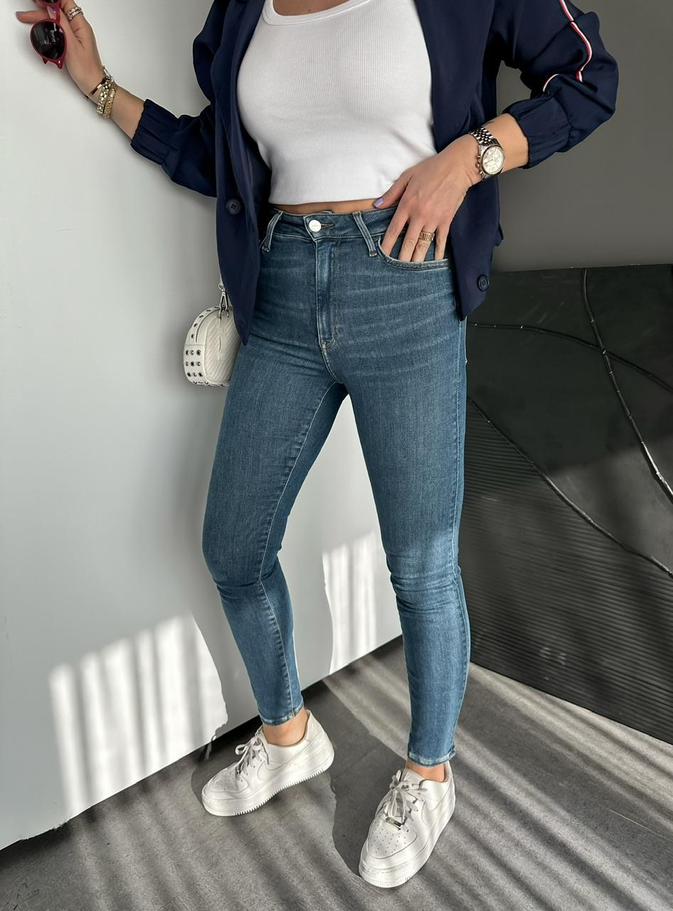 Mavi Taşlanmış Likralı Orijinal Jean