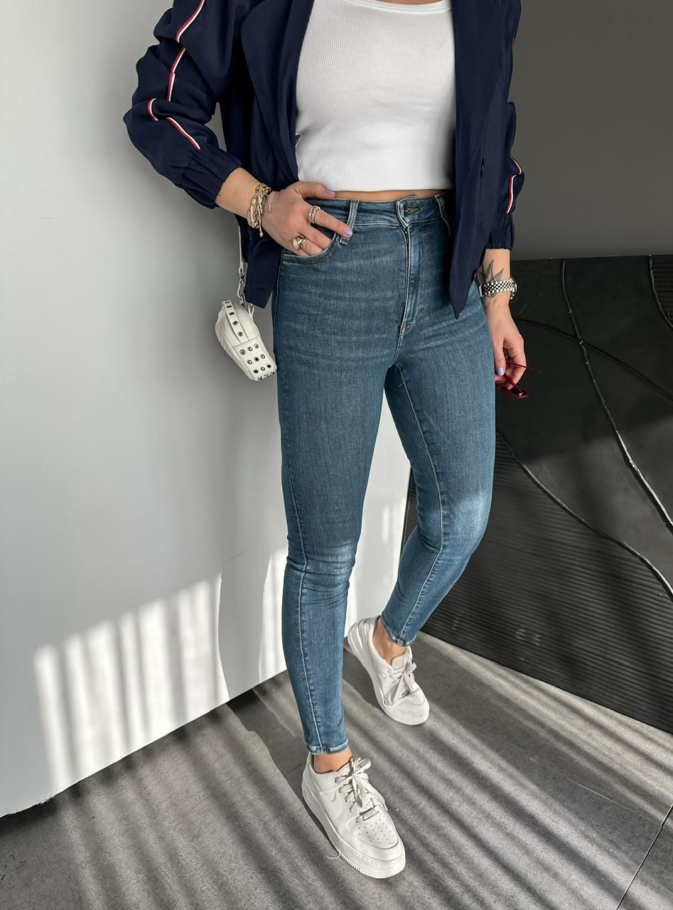 Mavi Taşlanmış Likralı Orijinal Jean