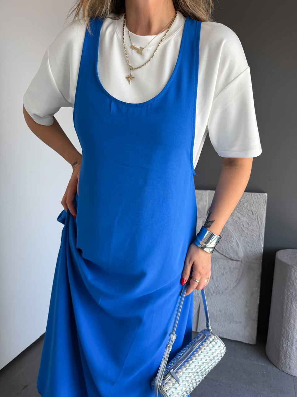 Mavi Tshirtlü Askılı Basic Elbise