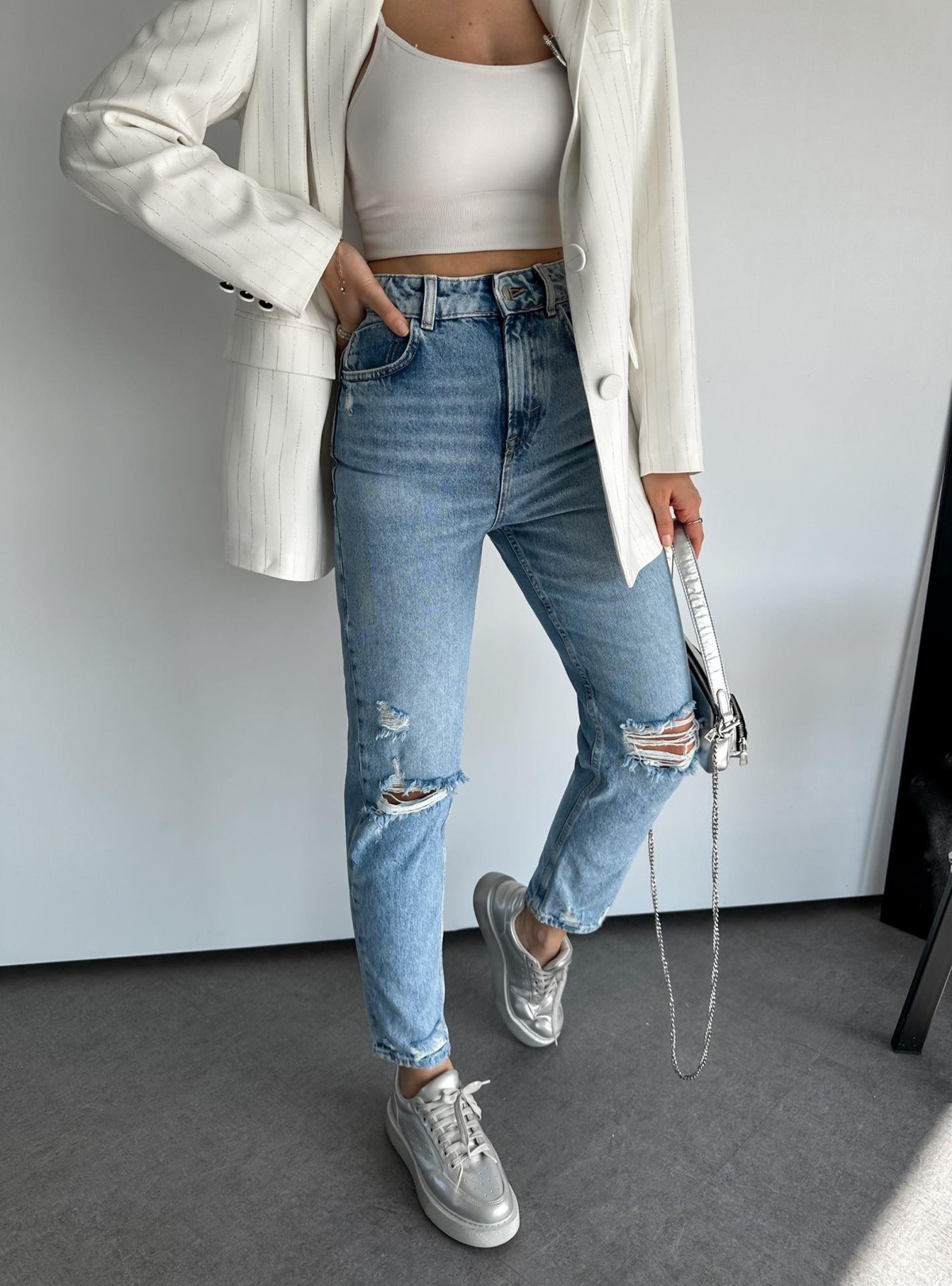 Mavi Yırtıklı Premium Mom Jean