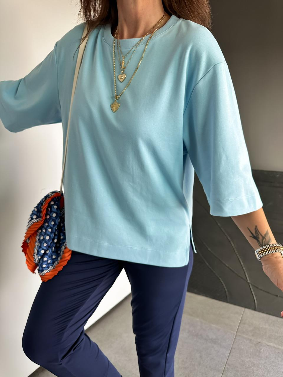 Mavi Yırtmaçlı Cotton Oversize Tshirt