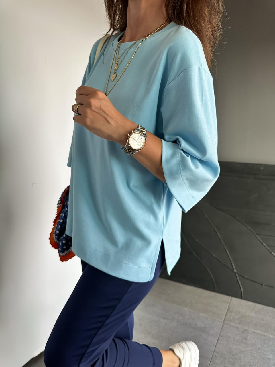 Mavi Yırtmaçlı Cotton Oversize Tshirt