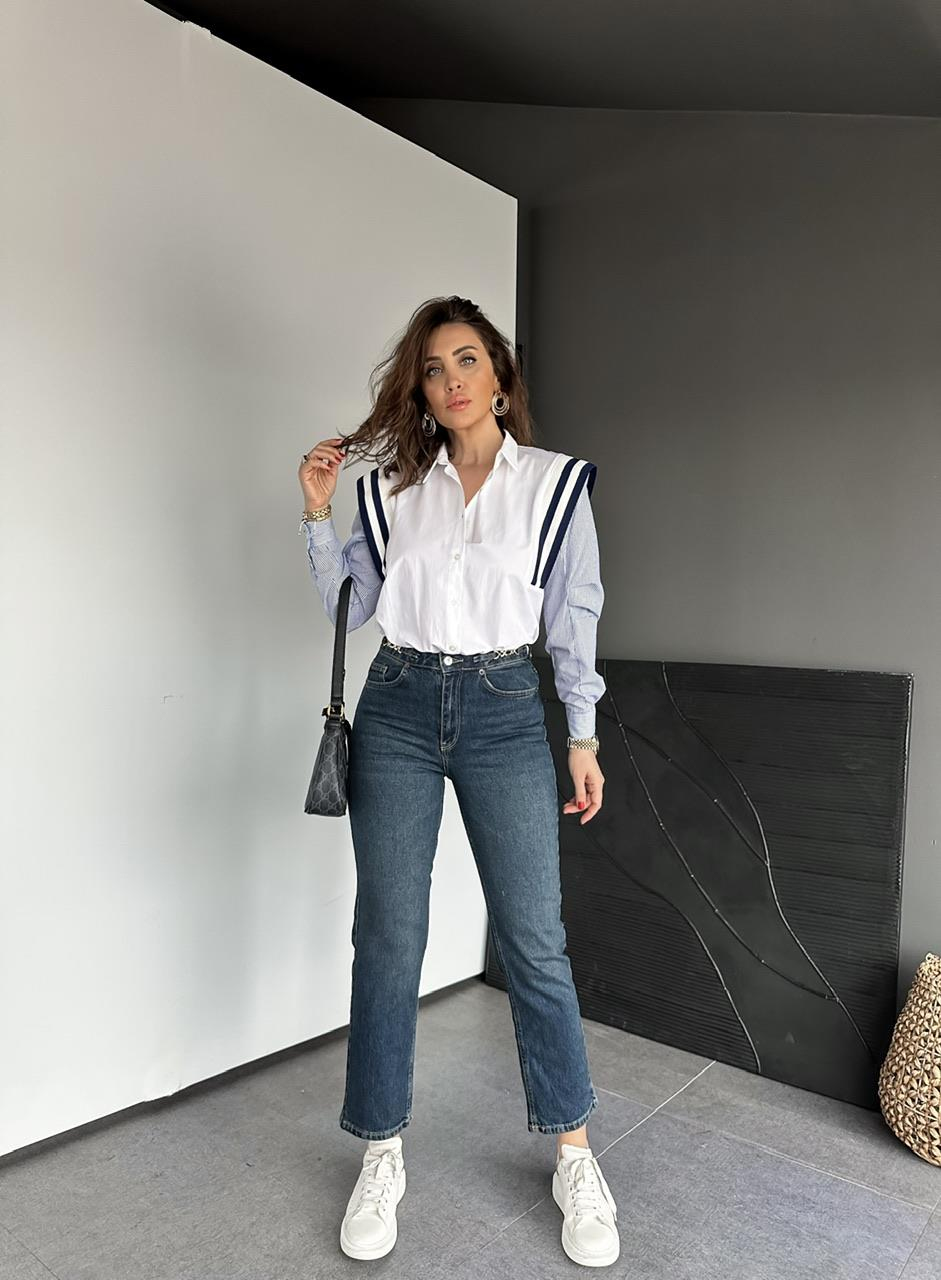 Mavi Zincir Aksesuarlı Jean