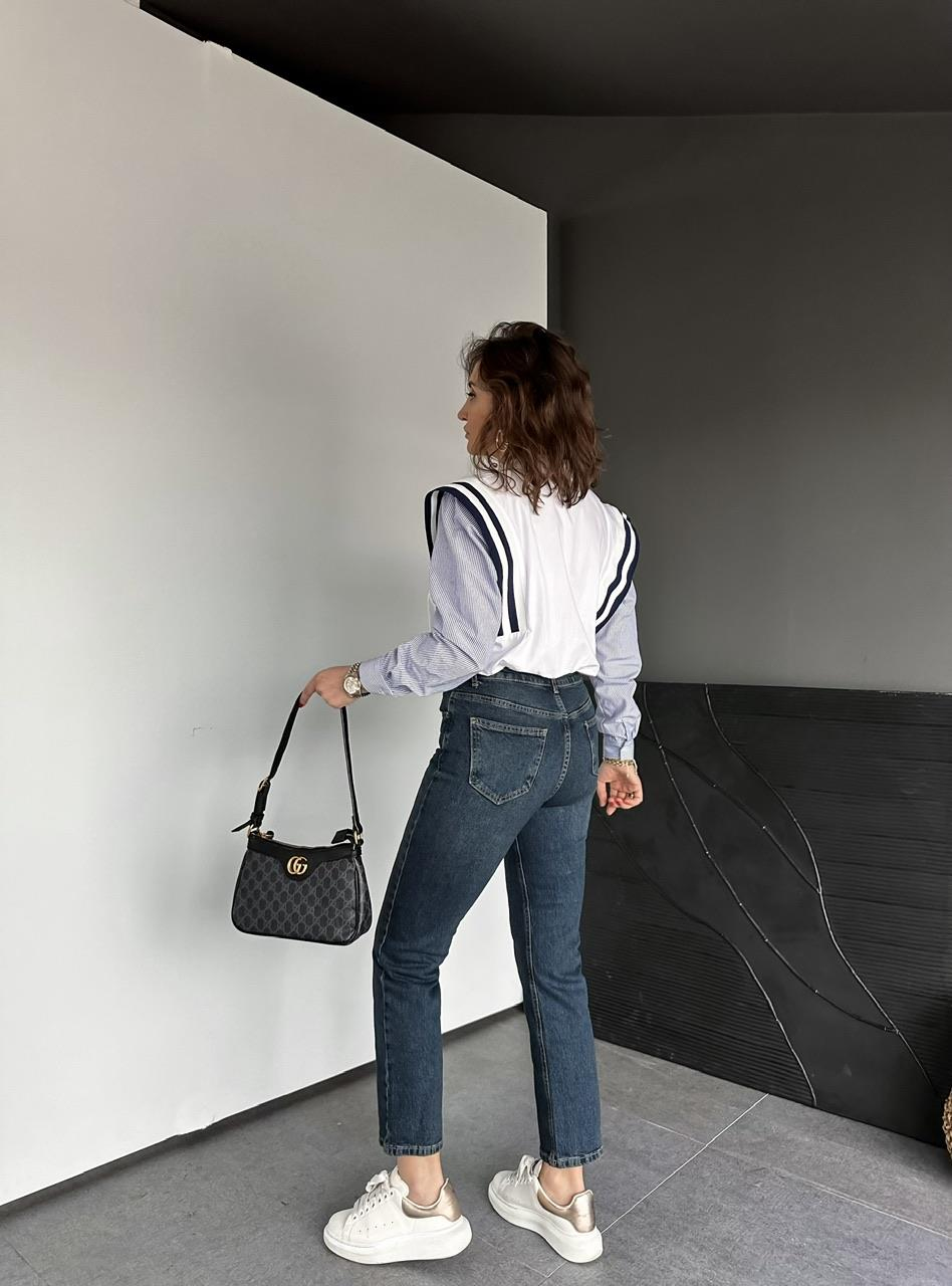 Mavi Zincir Aksesuarlı Jean