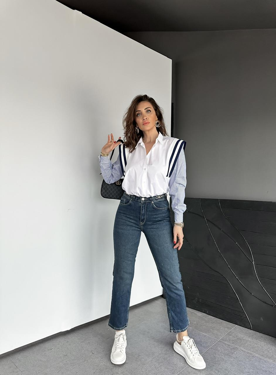 Mavi Zincir Aksesuarlı Jean