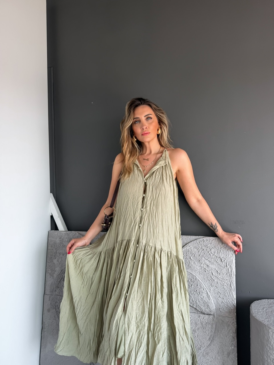 Mint Yeşili Buruşuk Kumaş Halter Yaka Elbise