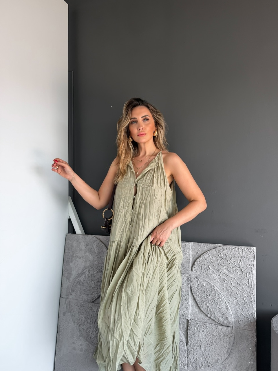 Mint Yeşili Buruşuk Kumaş Halter Yaka Elbise