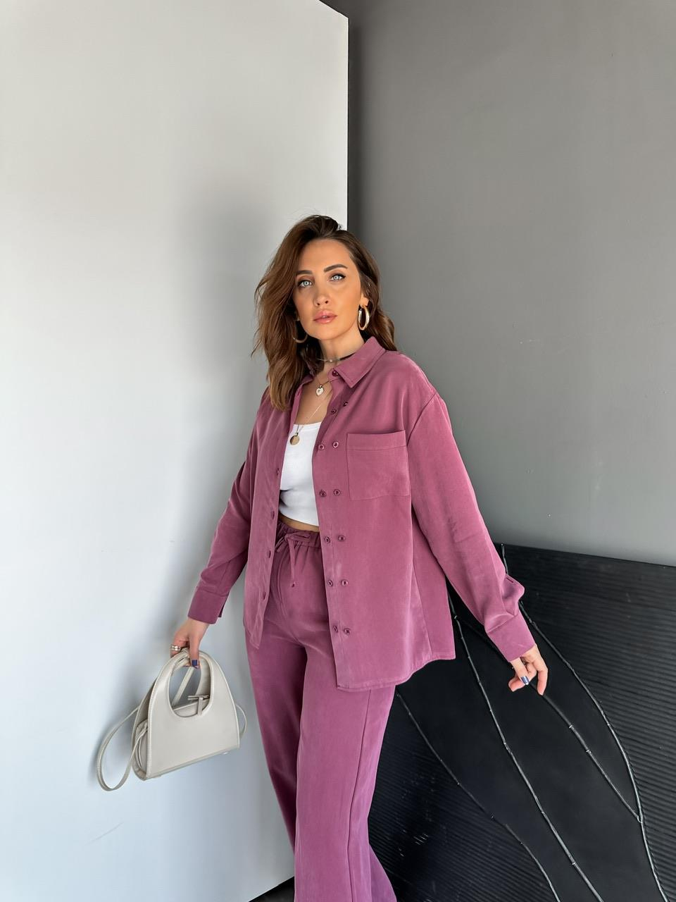 Mürdüm Çift Düğmeli Taşlanmış Gömlek