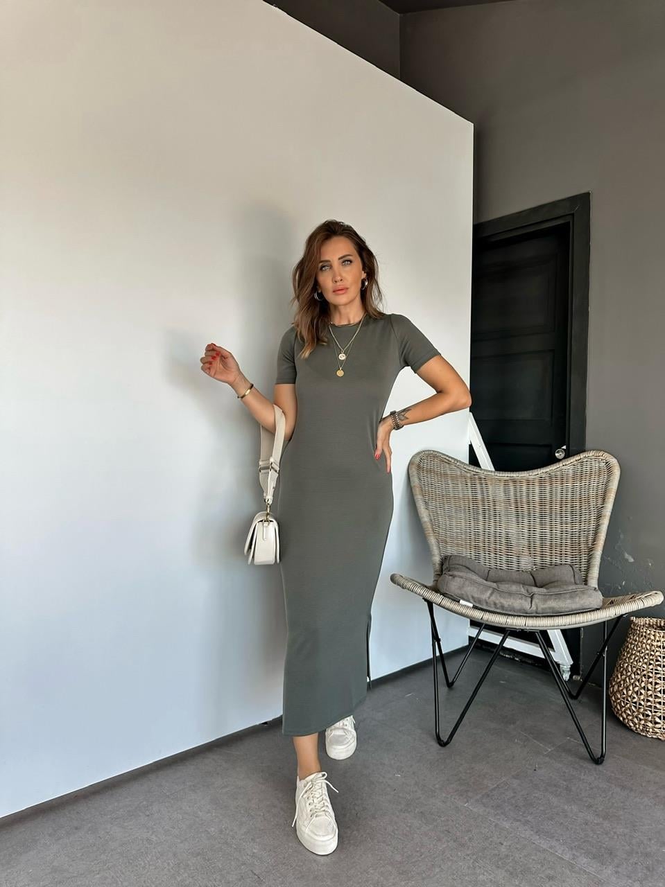 Natural Yeşil Modal Yırtmaçlı Basic Elbise