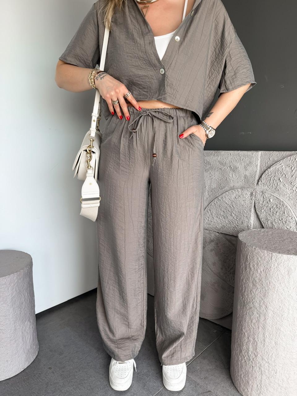 Naturel Haki Kraşlı Relax Kesim Takım
