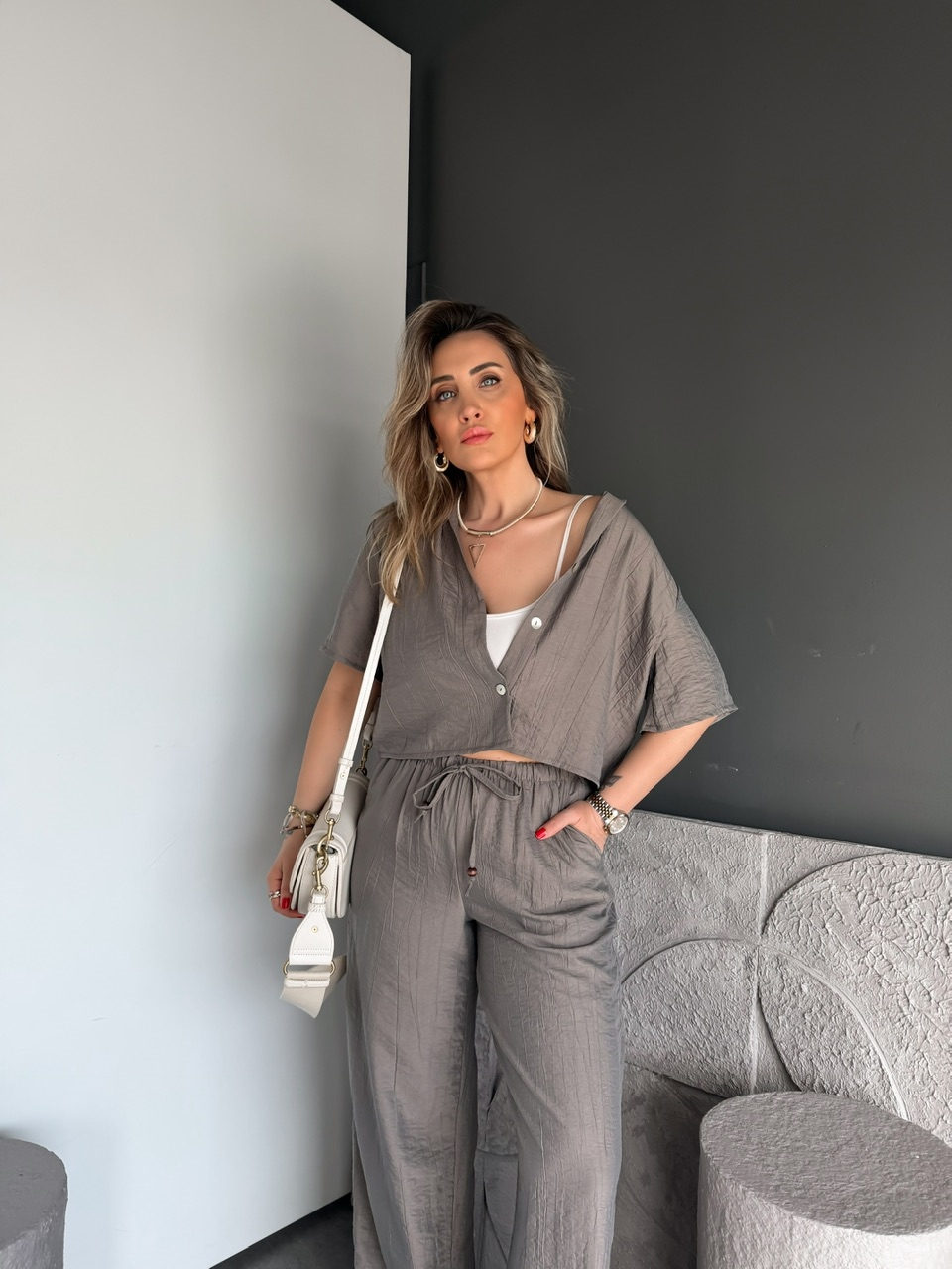 Naturel Haki Kraşlı Relax Kesim Takım
