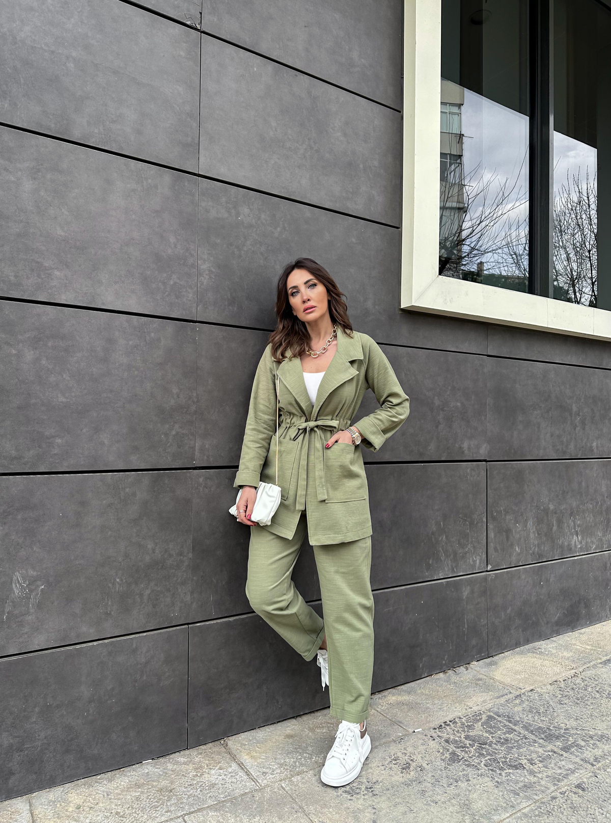 Naturel Yeşil Beli Kuşaklı Keten Şık Takım
