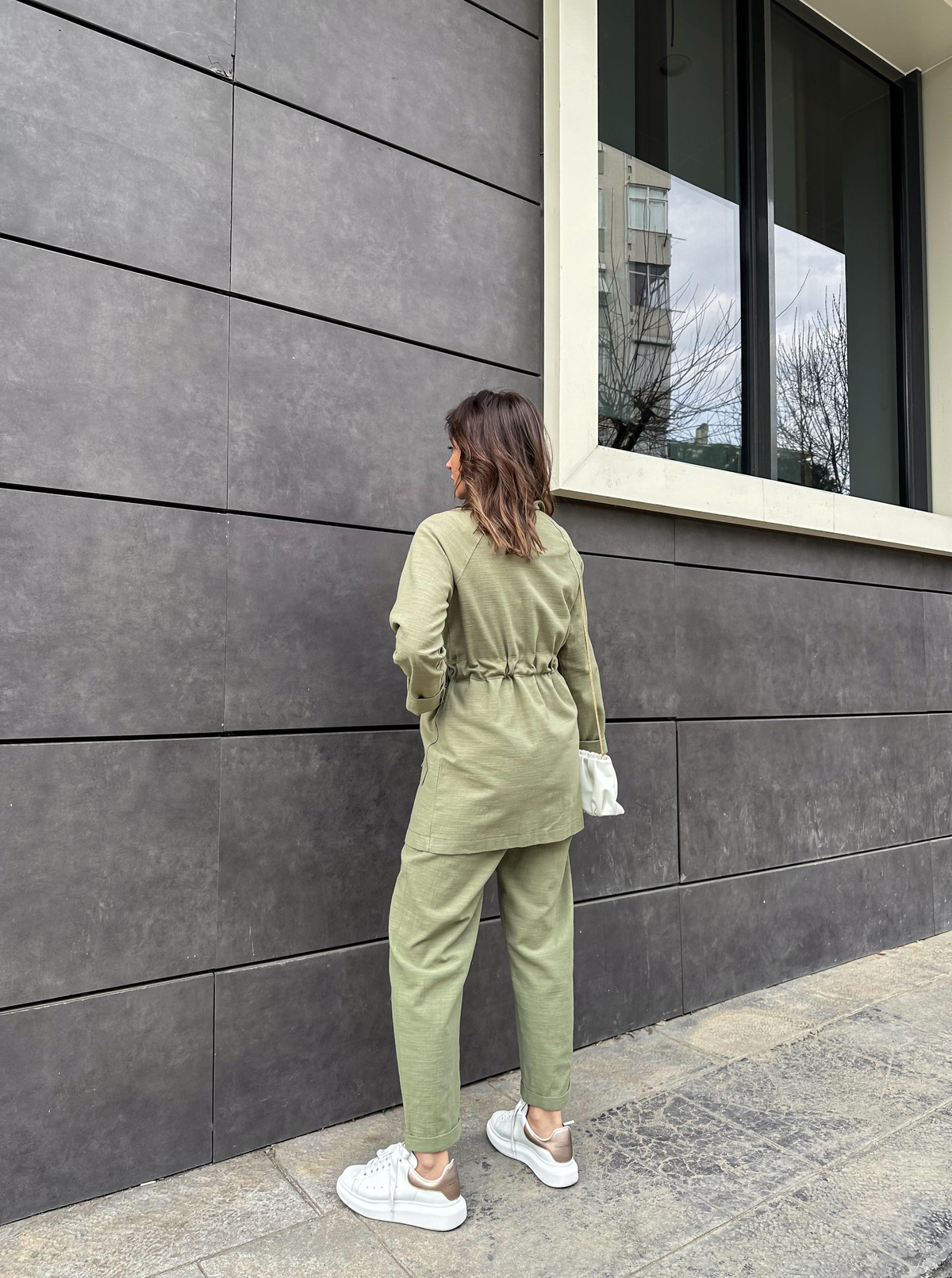 Naturel Yeşil Beli Kuşaklı Keten Şık Takım