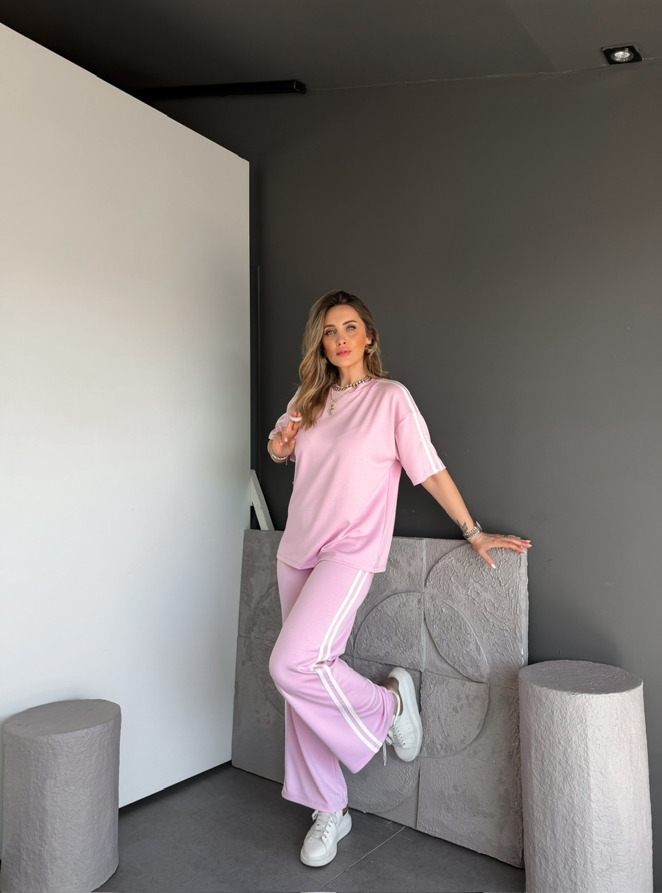 Pembe Beyaz Biyeli Modal Basic Takım