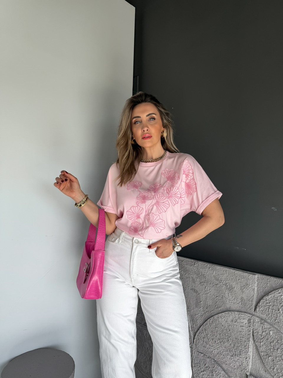 Pembe Boncuk İşlemeli Cotton Tshirt
