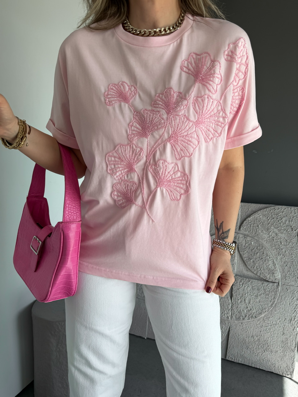 Pembe Boncuk İşlemeli Cotton Tshirt