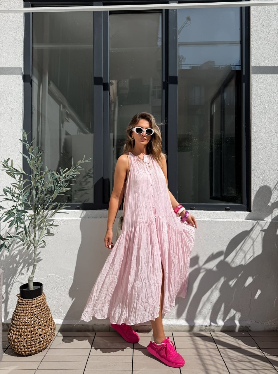Pembe Buruşuk Kumaş Halter Yaka Elbise