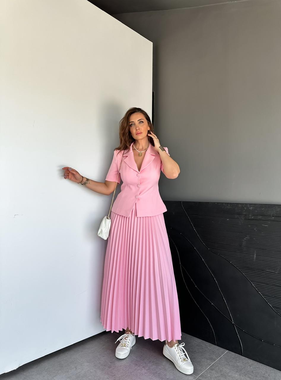 Pembe Ceketli Pileli Etekli Takım