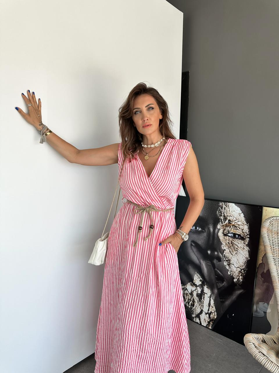 Pembe Çizgili Kruvaze Yaka Elbise