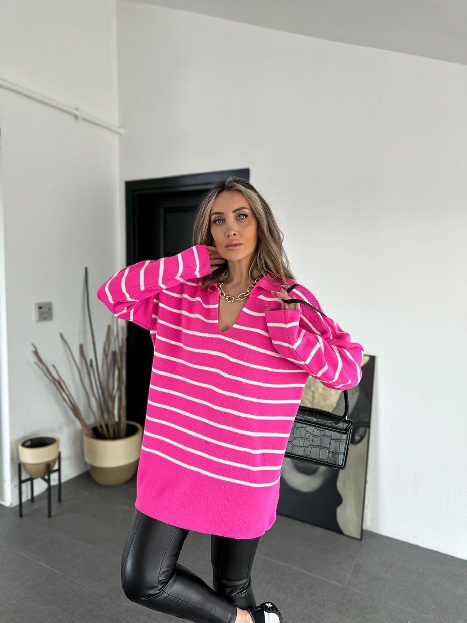 Pembe Çizgili Polo Yaka Salaş Kazak