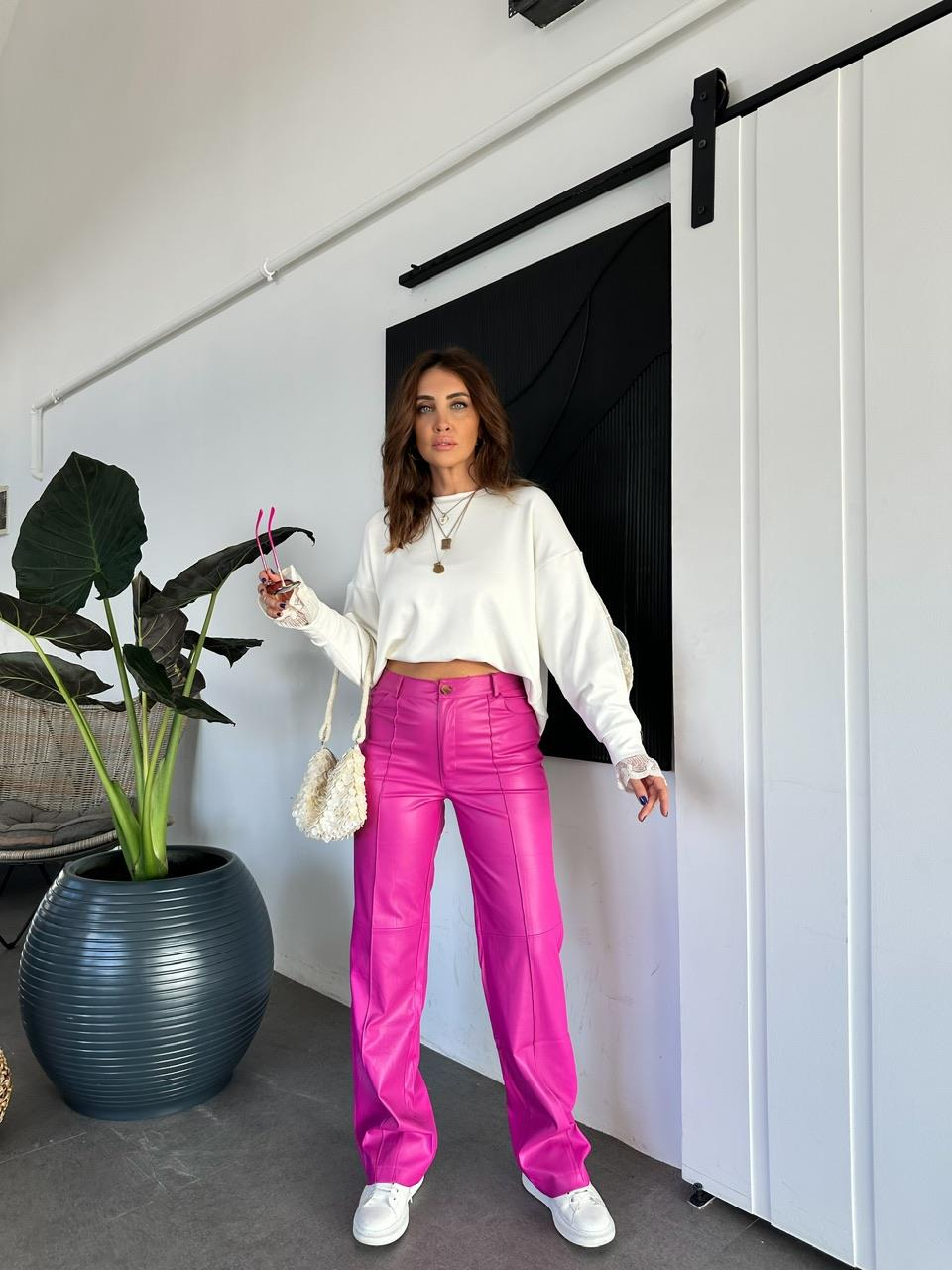 Pembe Dikişli Deri Pantolon