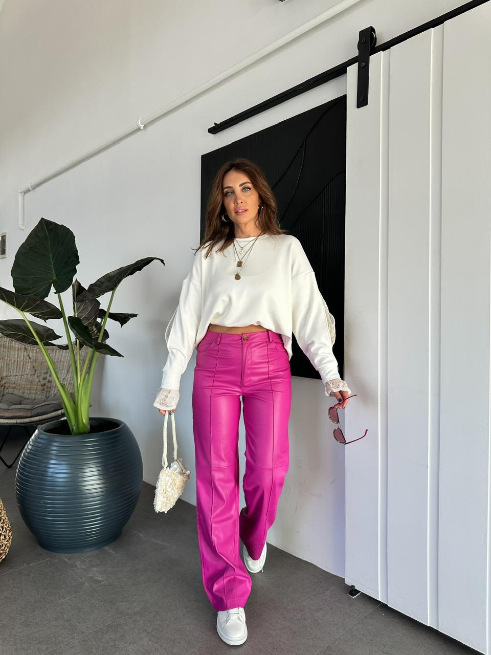 Pembe Dikişli Deri Pantolon