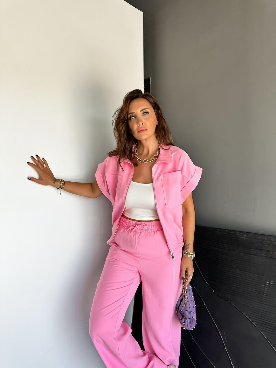 Pembe Dikişli Premium Casual Takım