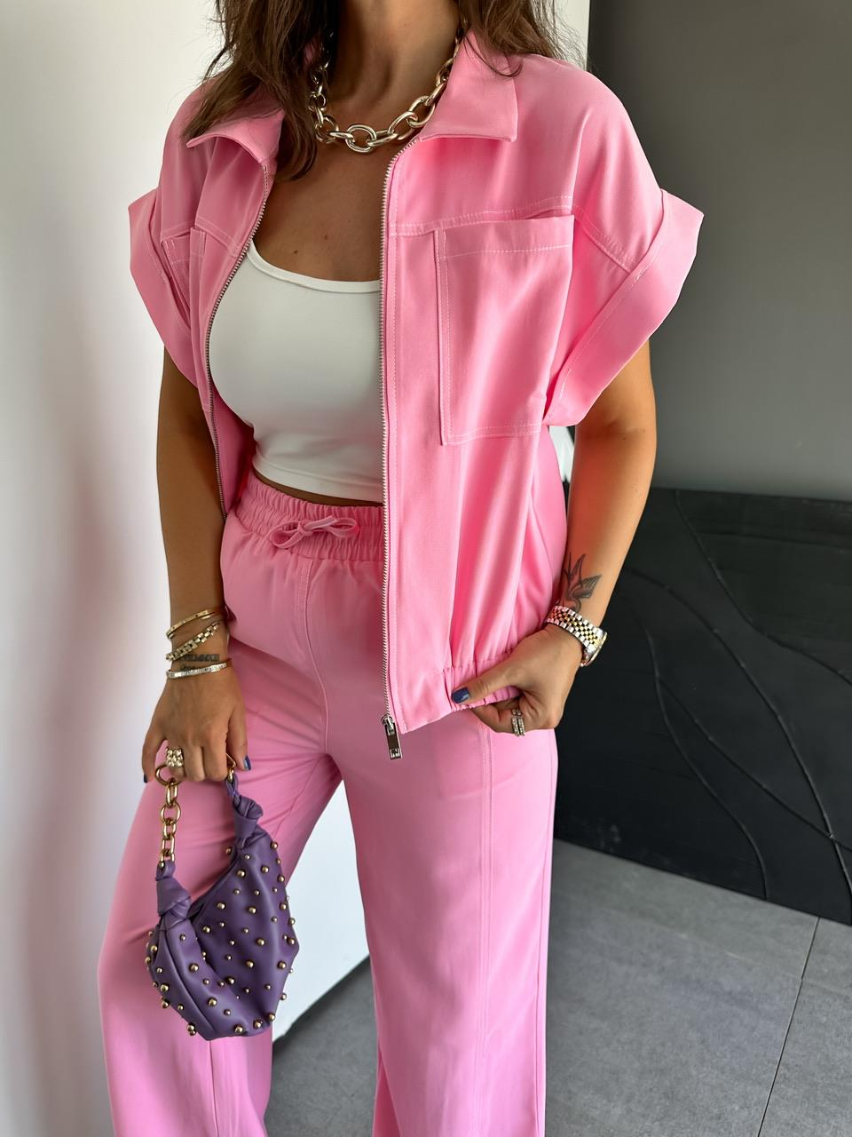 Pembe Dikişli Premium Casual Takım