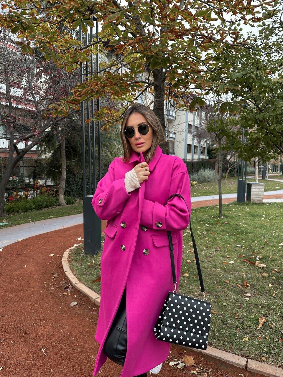 Pembe Dört Düğme Kaşe Kaban