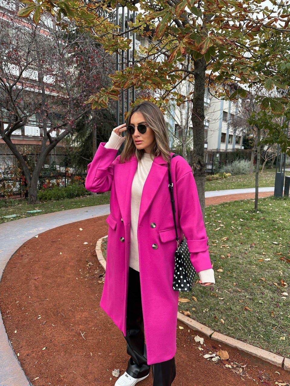 Pembe Dört Düğme Kaşe Kaban
