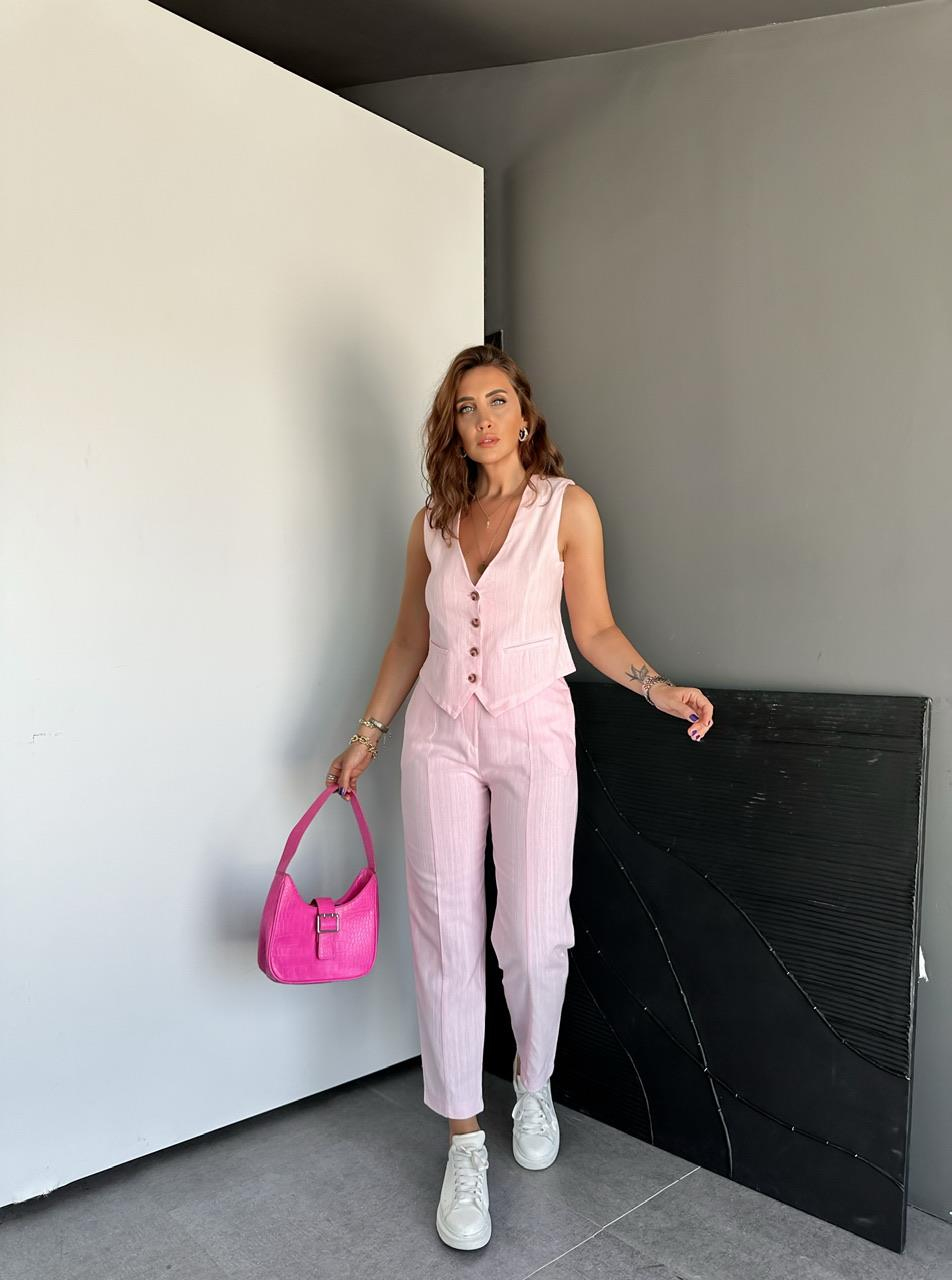 Pembe Dört Düğme Yelekli Keten Takım