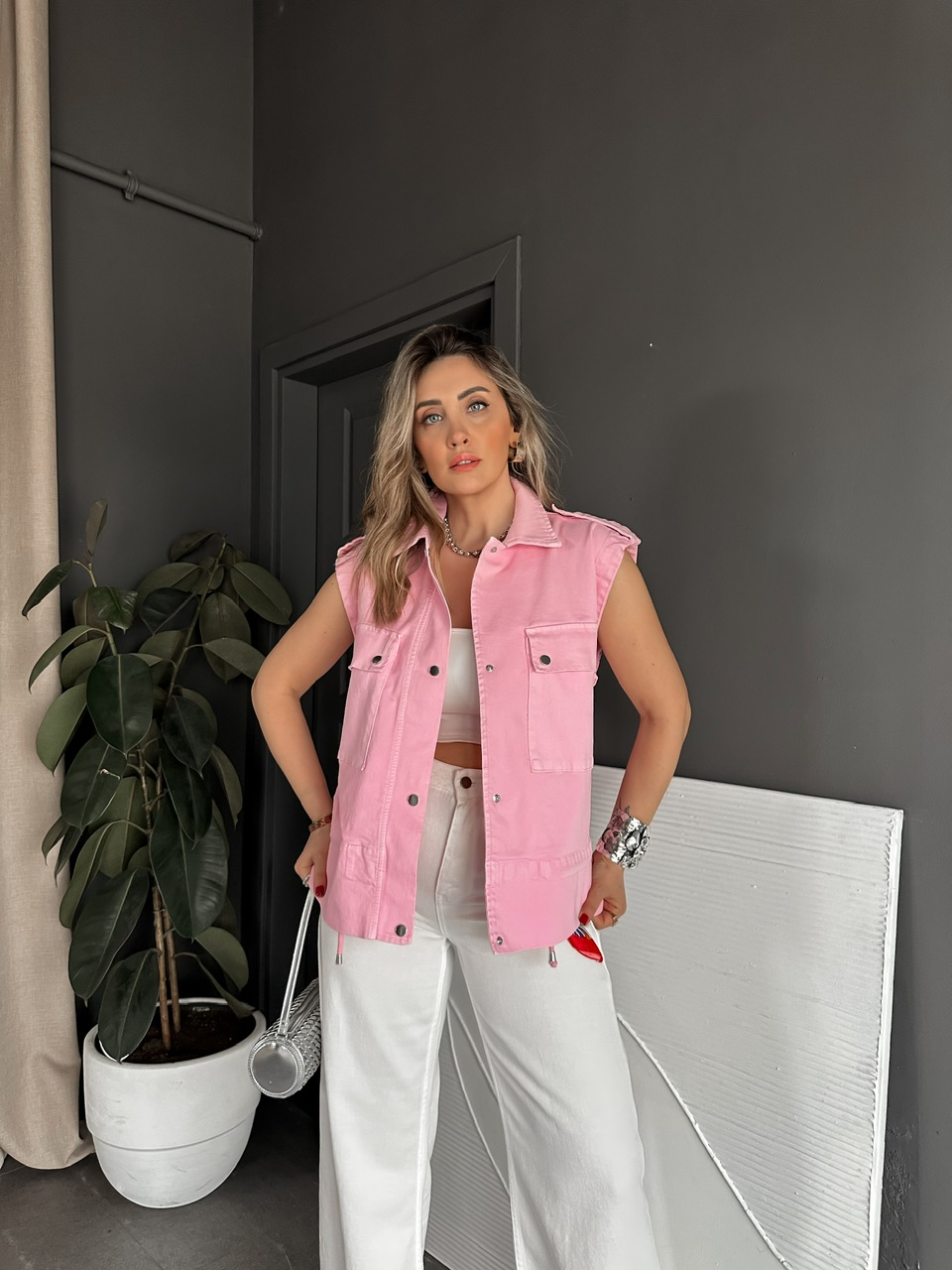 Pembe Eteği Büzgülü Kot Yelek