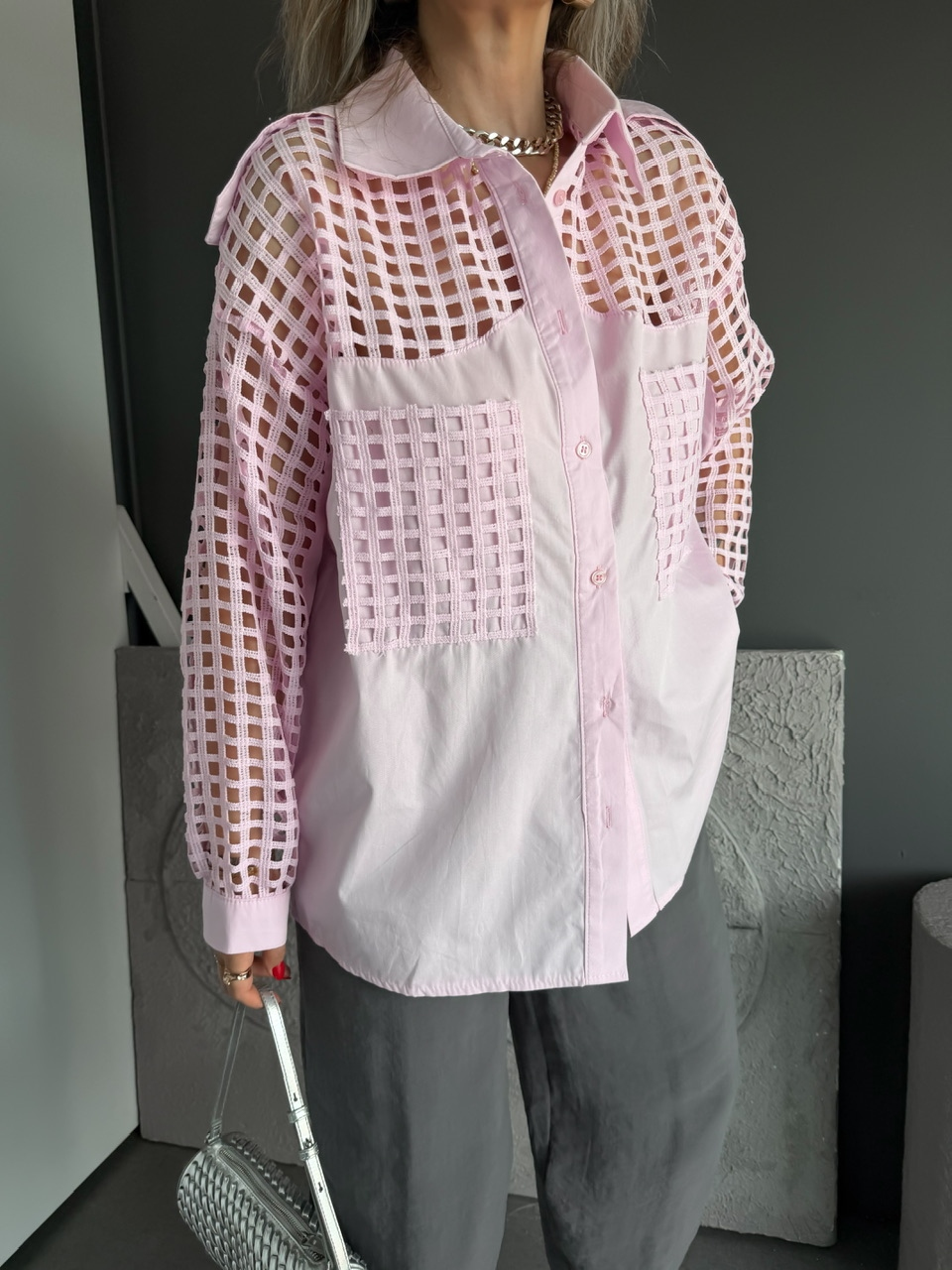 Pembe File Tasarımlı Salaş Gömlek