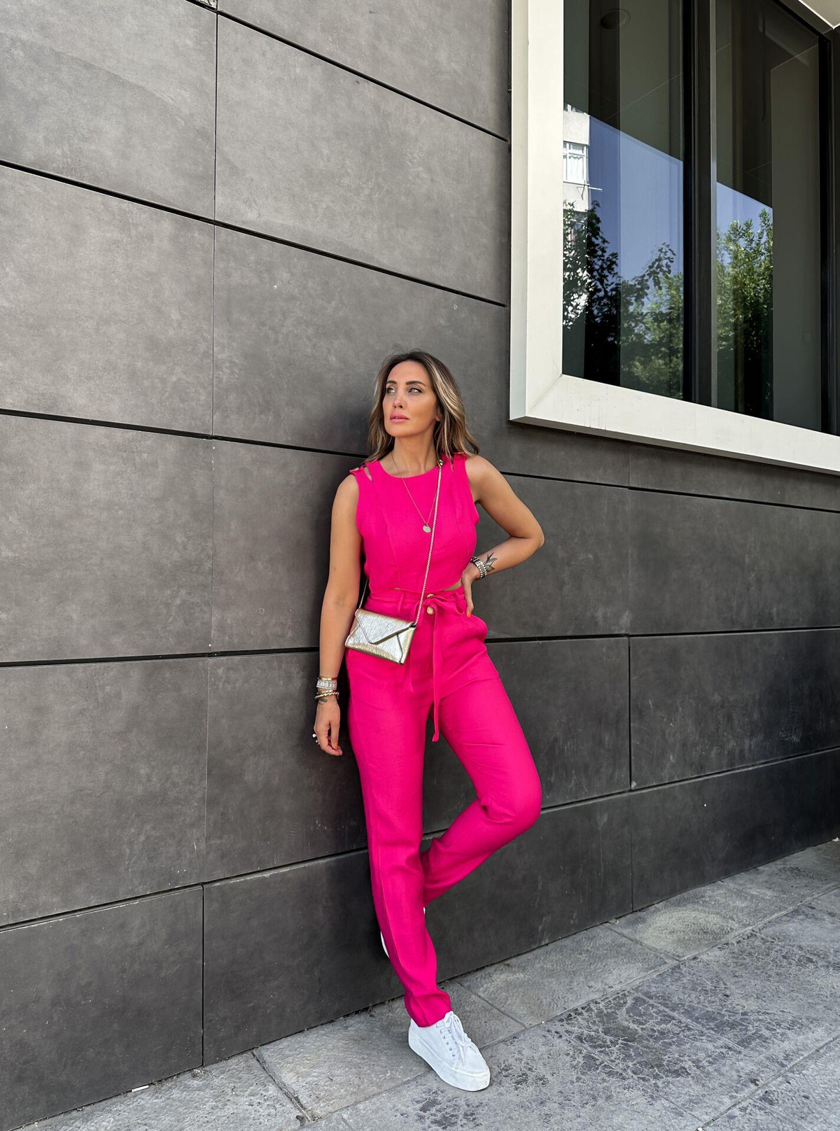 Pembe Gold Düğmeli Beli Kuşaklı Takım