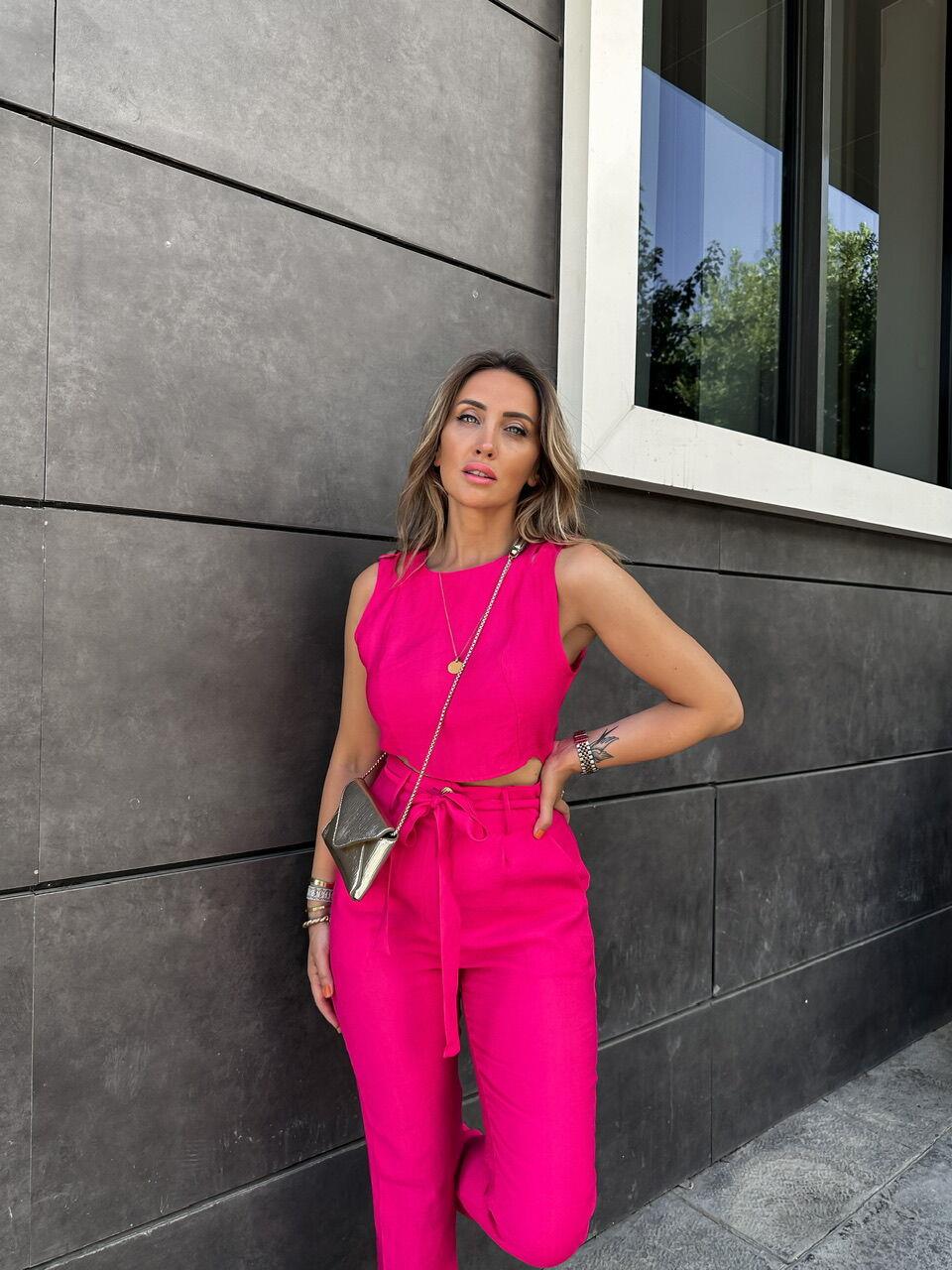Pembe Gold Düğmeli Beli Kuşaklı Takım