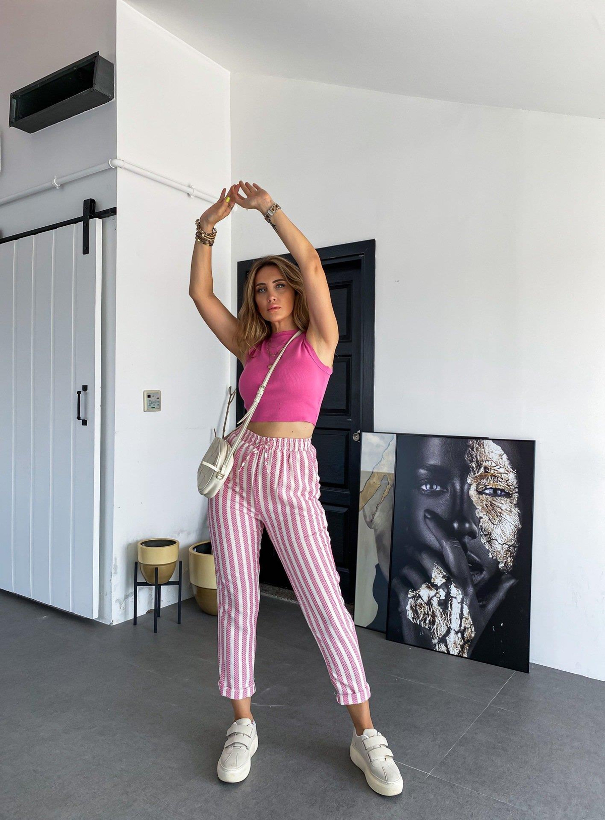 Pembe Halter Yaka Triko Crop