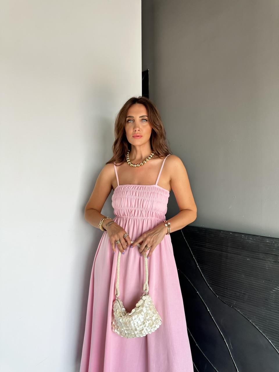 Pembe İp Askılı Gipeli Keten Elbise