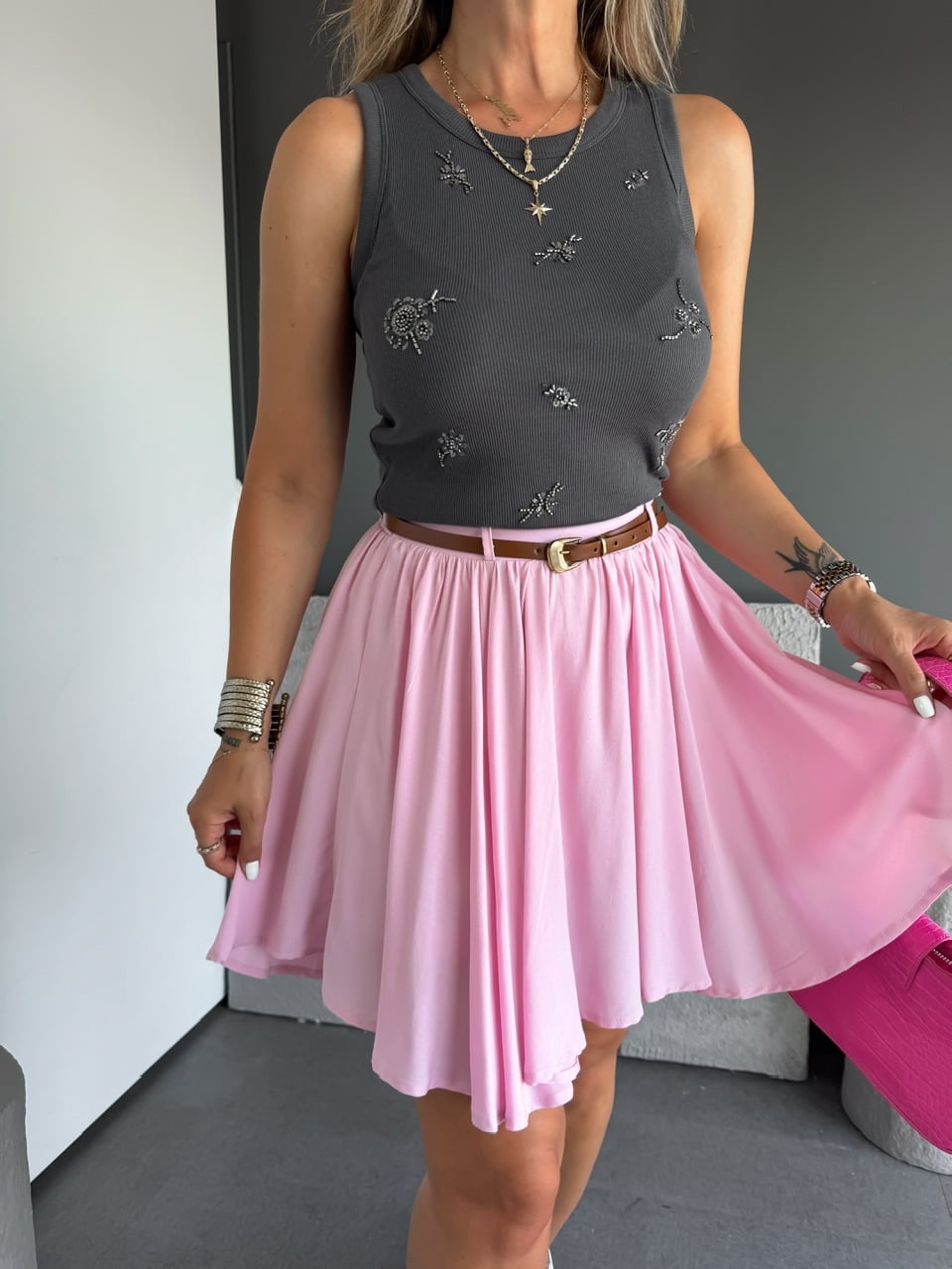 Pembe Kemerli Beli Lastikli Şort Etek 