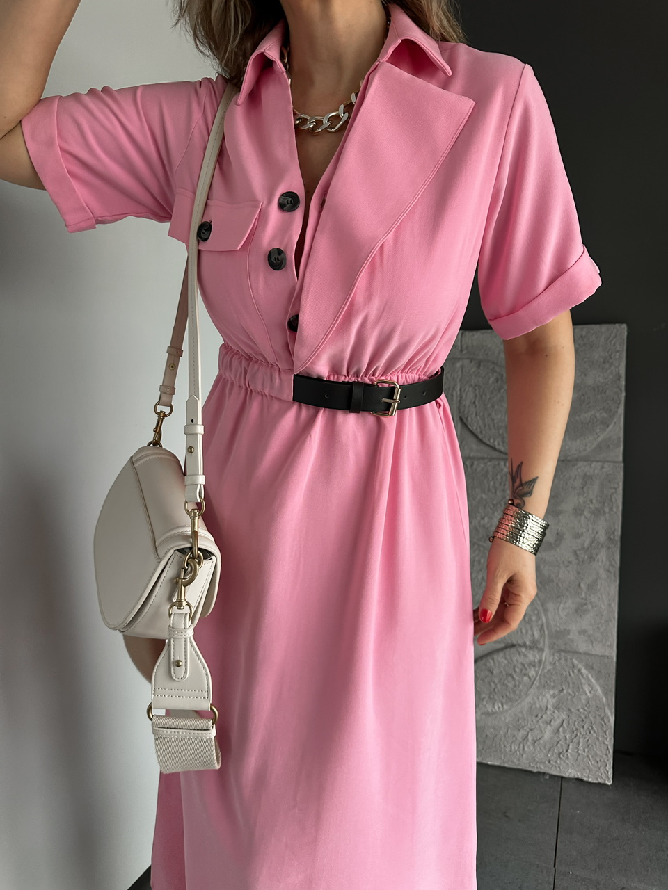 Pembe Kemerli Tek Cepli Tasarım Elbise